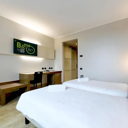 B&B Hotel Padova Fiera Exterior photo